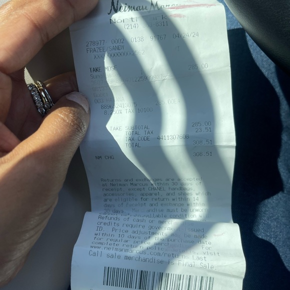 Gucci Tortoiseshell Sunglasses - Picture 7 of 9